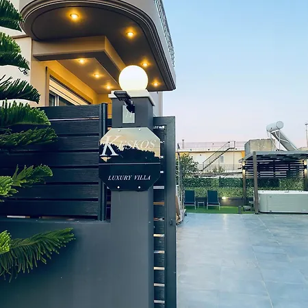 Villa Keskos Luxury *
